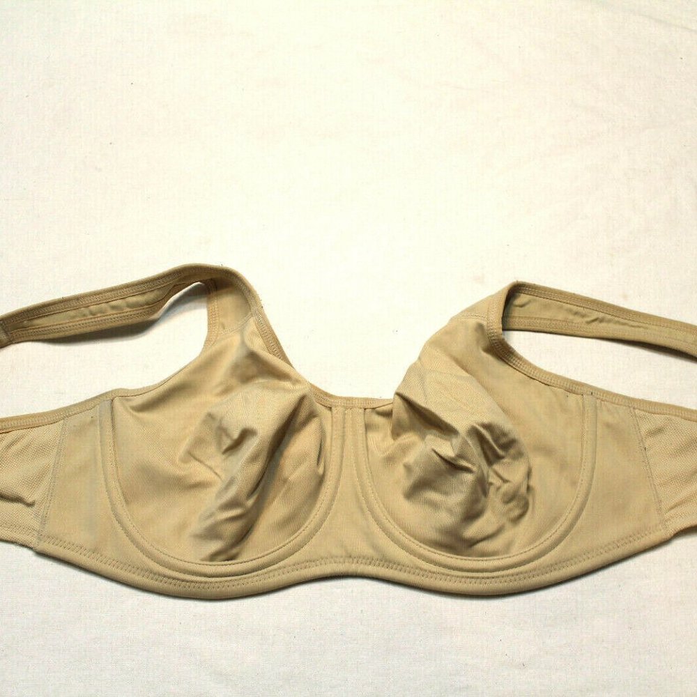 WACOAL 855170 Maximum Control Sports Bra size 38c
